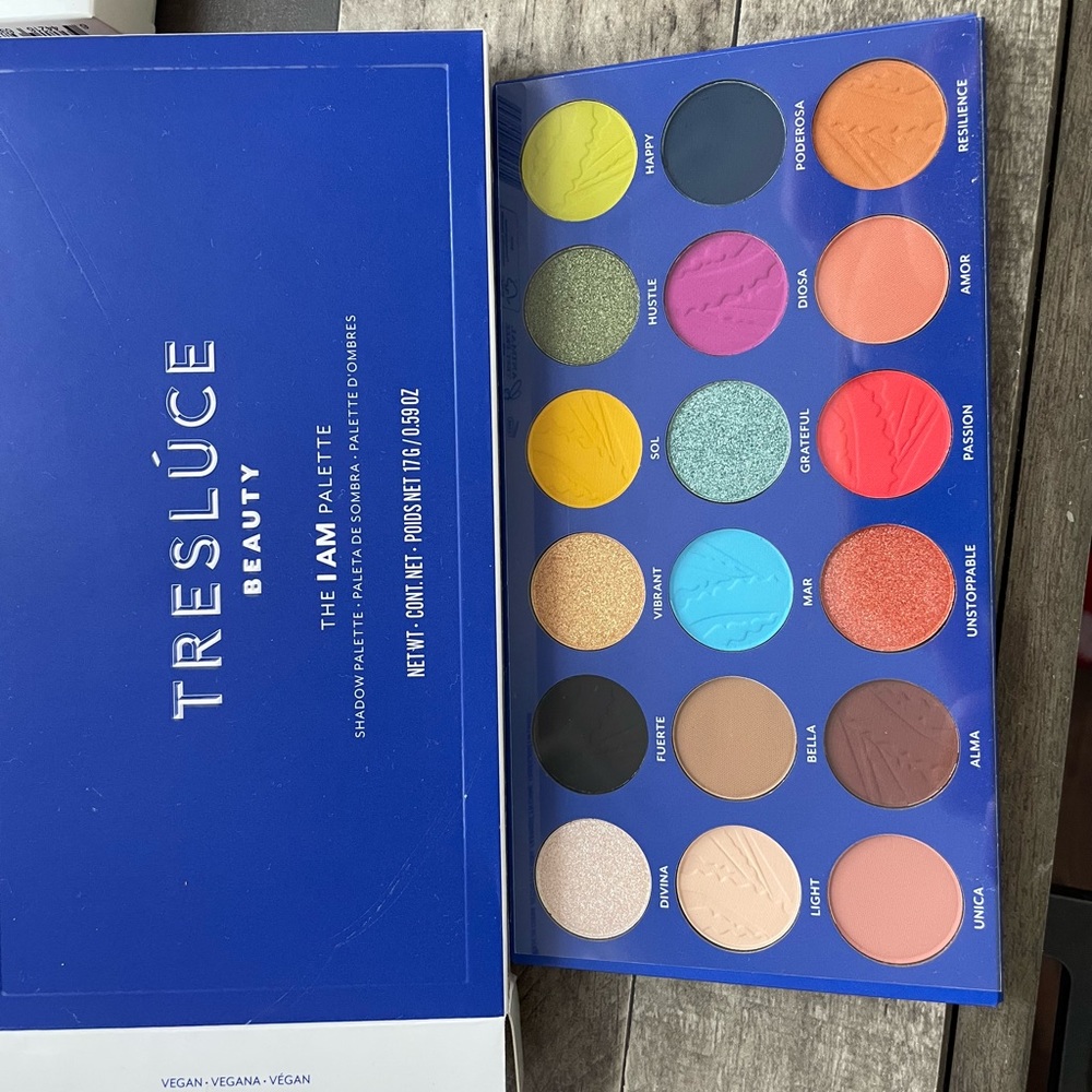 Beauty bundle - Picture 11 of 13